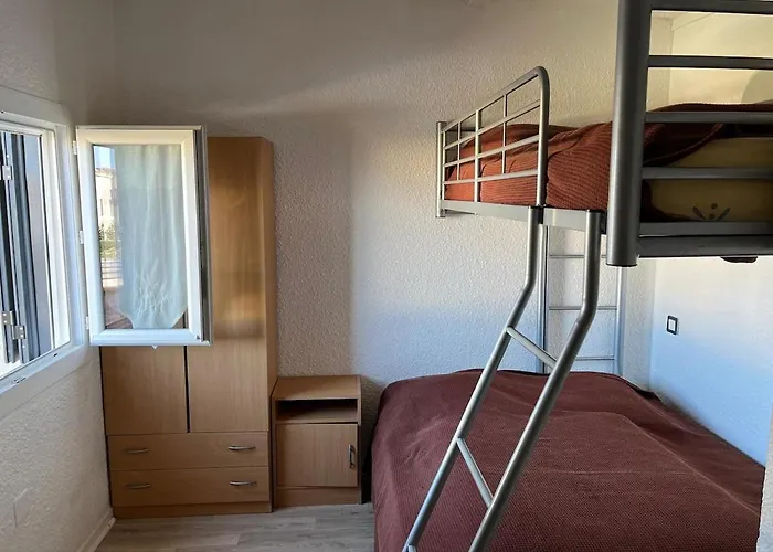 Maisonnette Prive Bord De 度假居 *